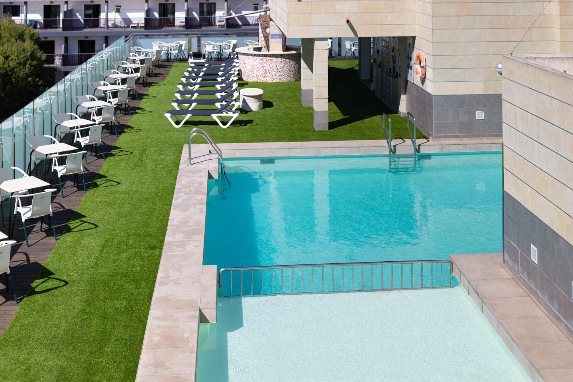 Hotel Oasis Plaza Benidorm Exterior photo